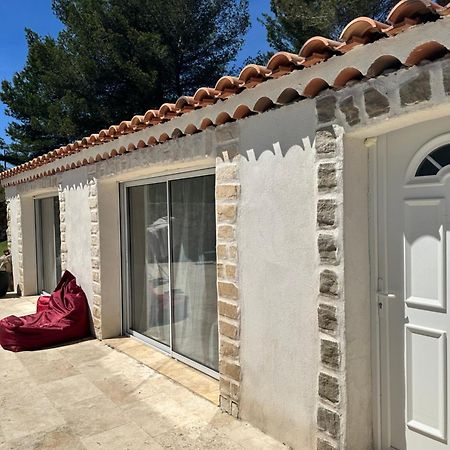 Jolie Maison Avec Vue Sur Piscine Bouc-Bel-Air Kültér fotó